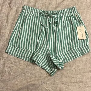 women’s universal thread size small